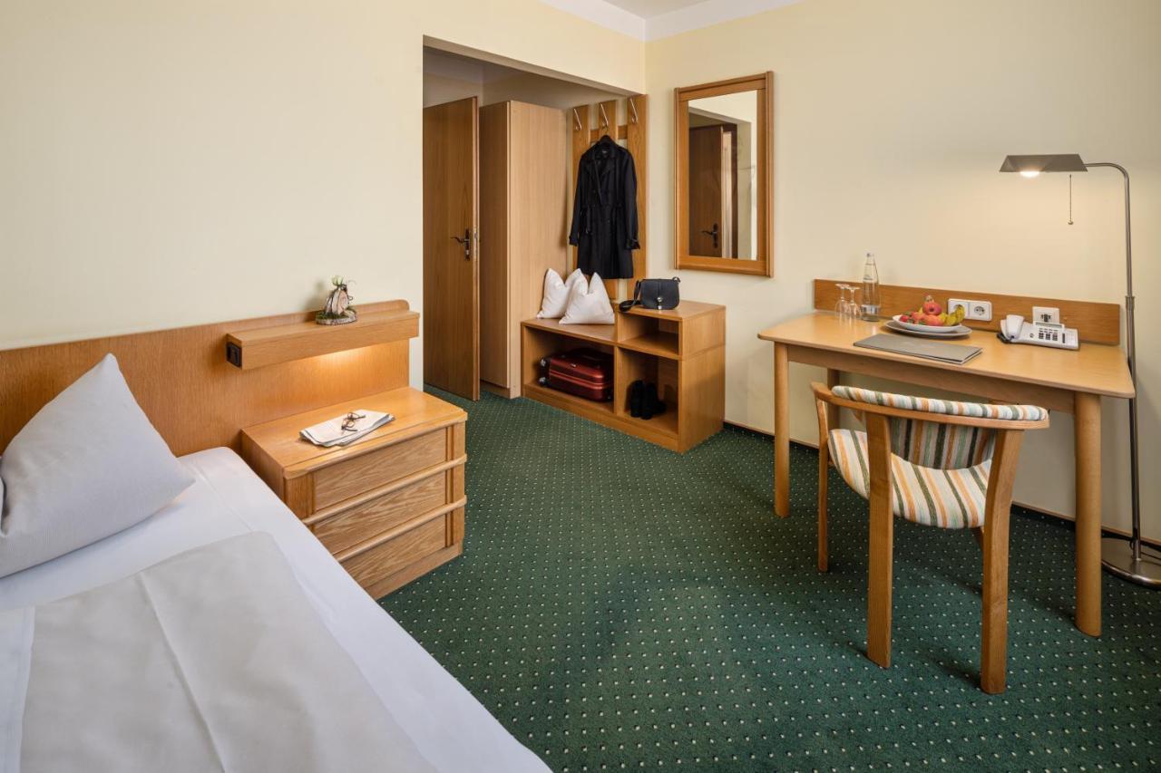 באד אבאך Hotel Zur Post חדר תמונה