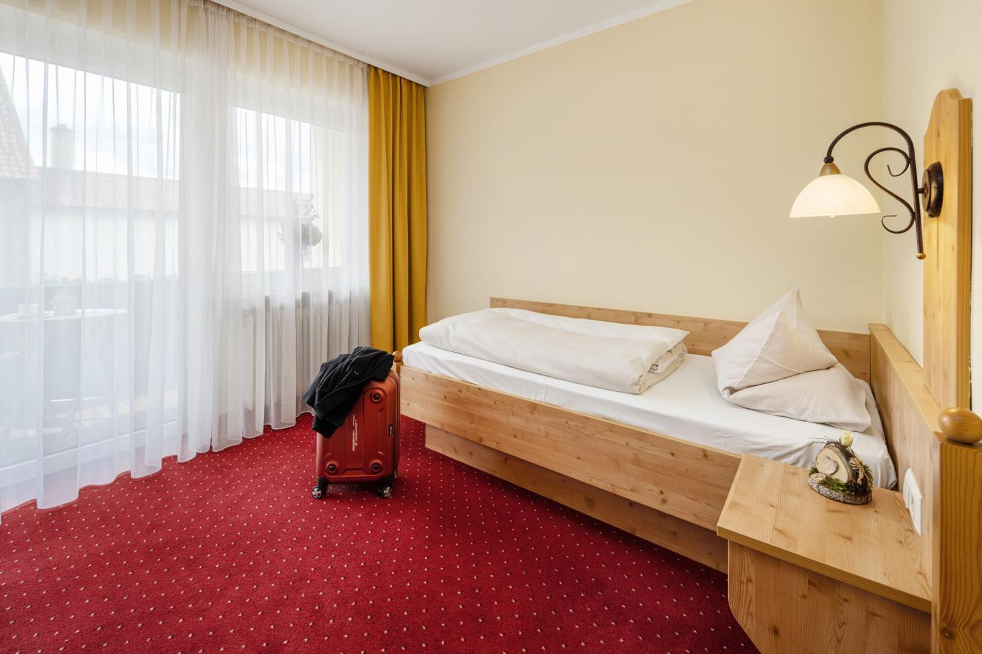 באד אבאך Hotel Zur Post חדר תמונה
